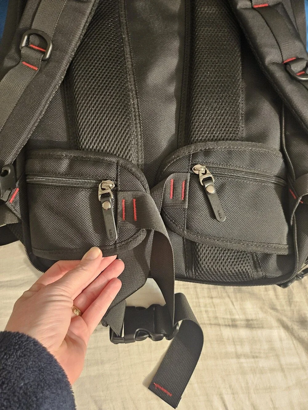 KAKA Travel Backpack, Carry On Flip to Duffel Bag EUC Black